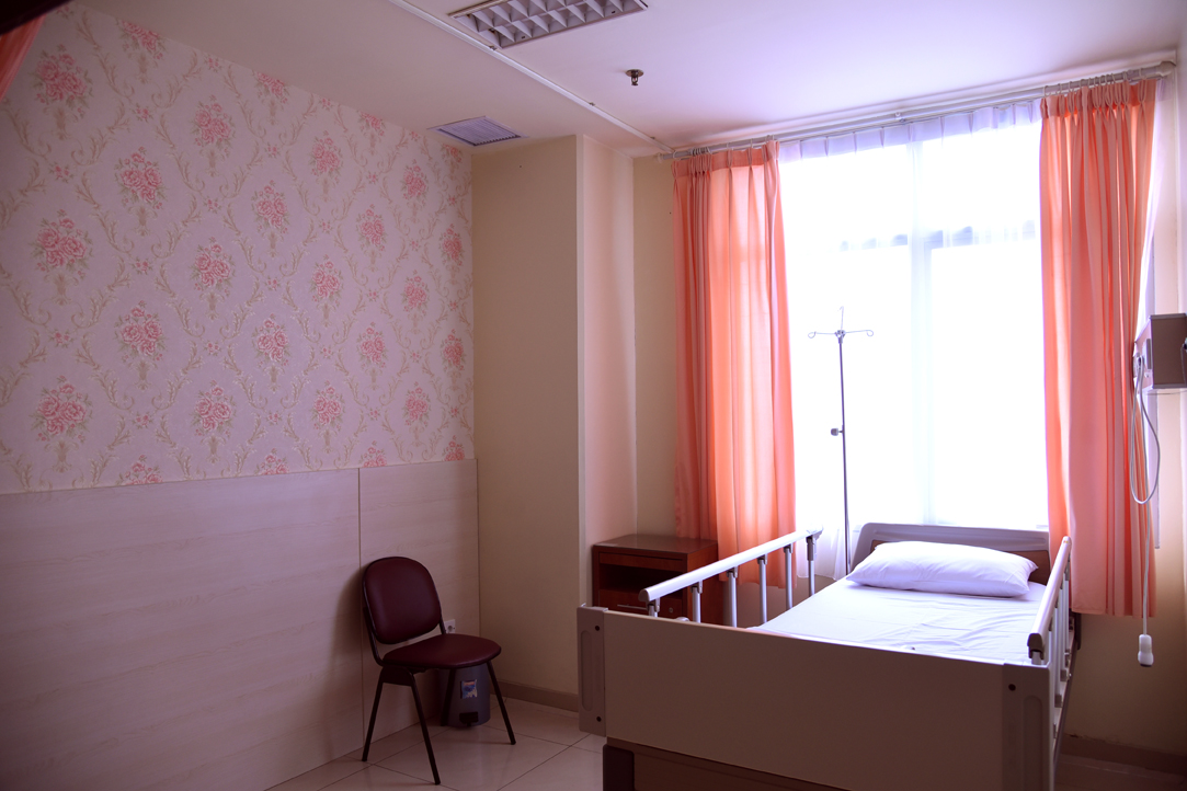 Maternity Standard Room
